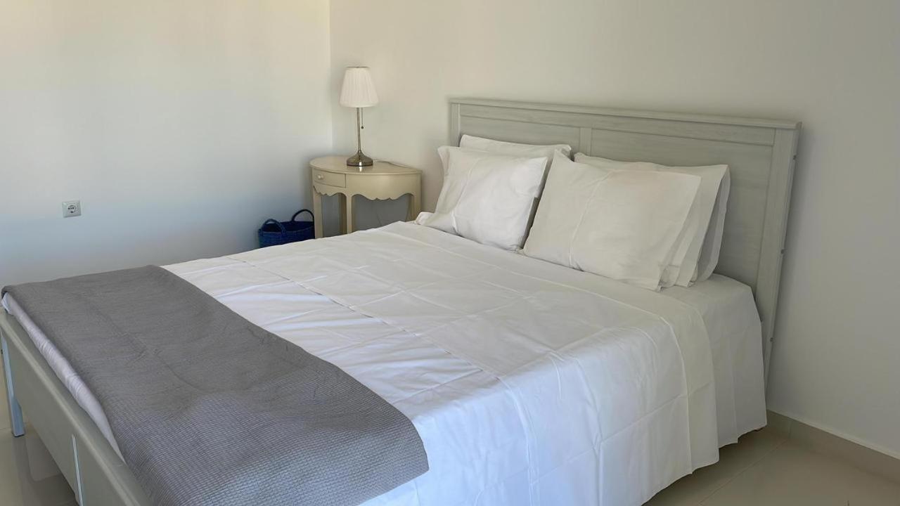Locals Apartment Karpathos Eksteriør billede